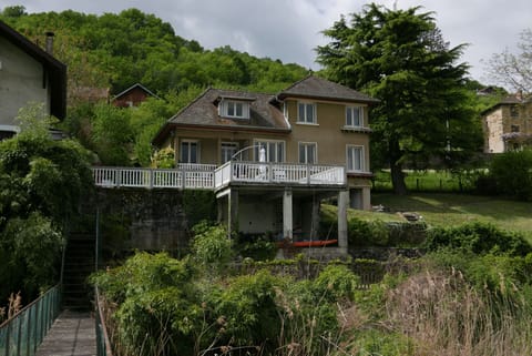 View of the house and terrace from the private pontoon.
