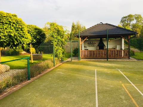 Sport court