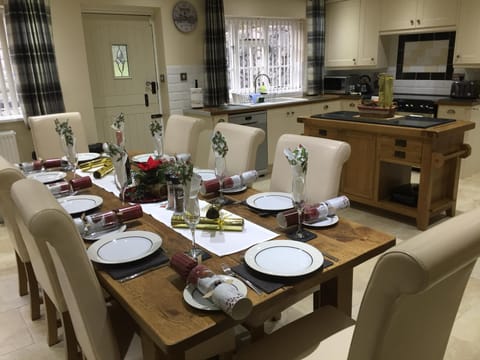 Christmas at Station Lodge South - Kitchen / Diner