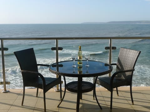 Yes- the sea is this close!!