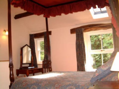 Four Poster Bedroom