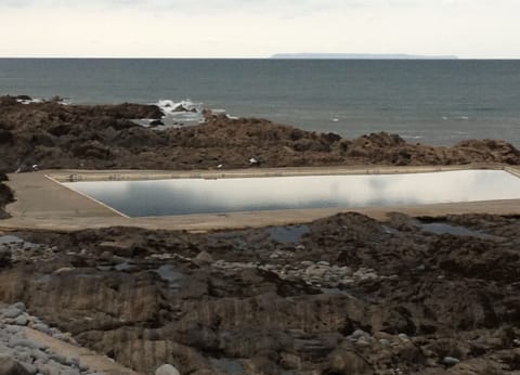 Seawater swimming pool