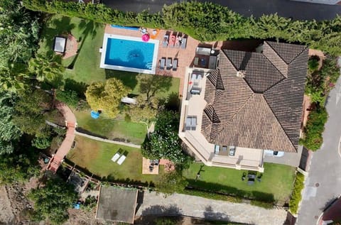 Villa, terraces and gardens