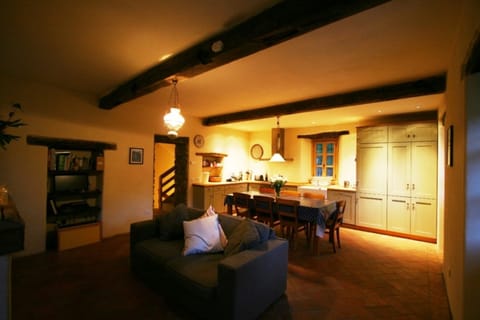 Villa Rustica self catering kitchen