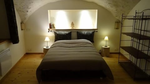 1 bedroom, iron/ironing board, WiFi