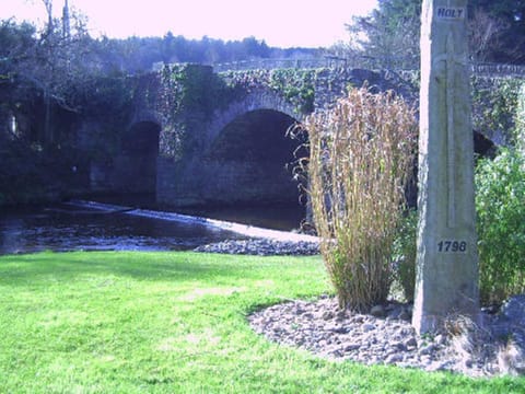 Rodneagh Bridge and Picnic area