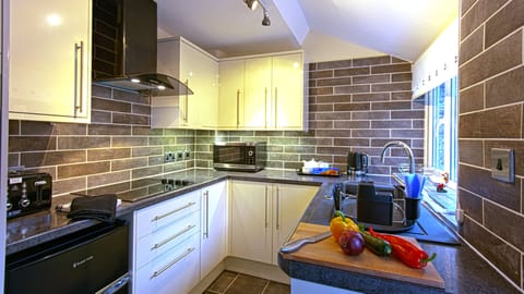 Bright and well equipped kitchen