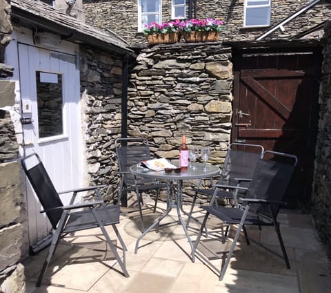 Rear courtyard and bike storage area
