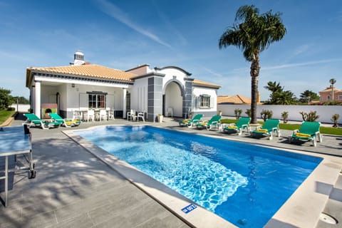 Villa Jorge with heatable pool
