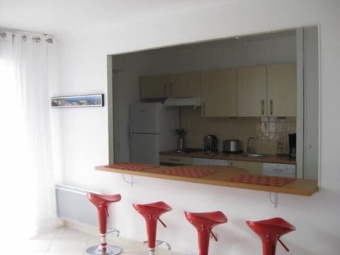 Kitchen and bar