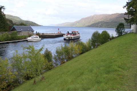 Boats Loch Ness