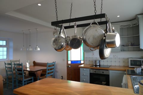 Dual aspect kitchen and dining area