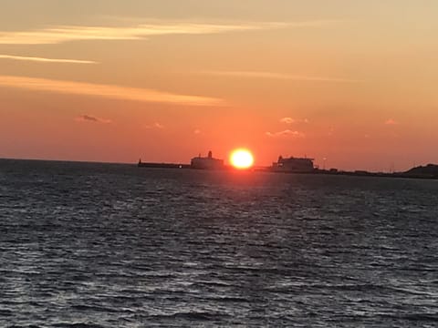 Sunrise Rosslare Harbour 