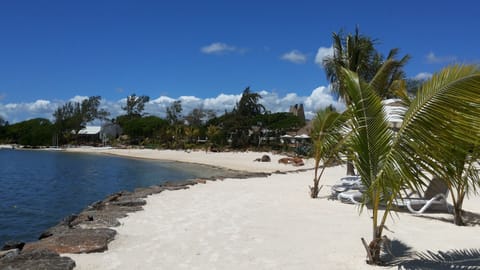 Beach nearby, beach towels