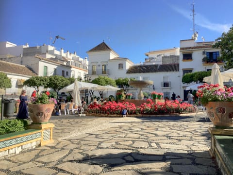 Plaza del Flores - an attractive square in Estepona town - enjoy a drink or meal