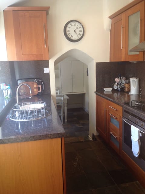 Kitchen and breakfast room