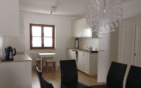 View of the kitchen 2