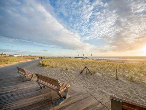 Beach nearby, sun loungers