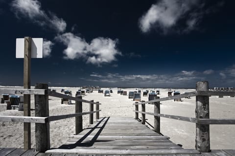 Beach nearby, sun loungers