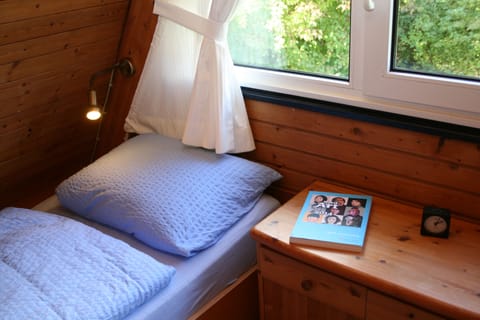 Iron/ironing board, travel crib, free WiFi