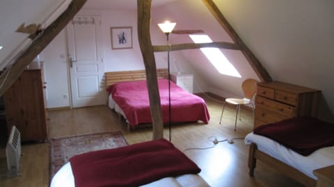 Bedroom 6. Interconnecting double bedroom from bedroom 5. 1 double and 2 singles