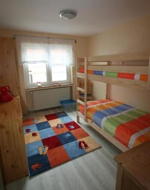 Sleeping area. Picture 10