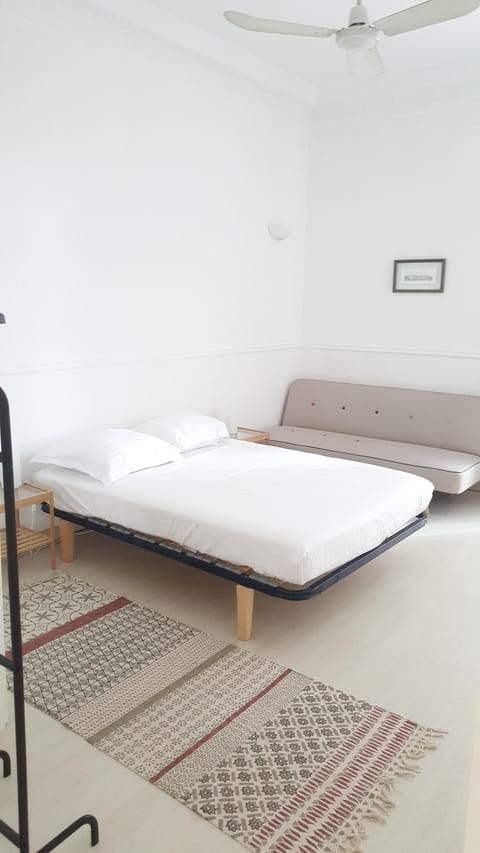 In-room safe, iron/ironing board, WiFi, bed sheets