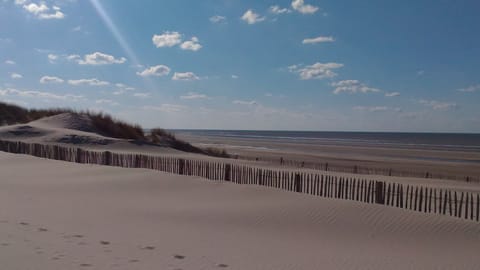 Beach nearby, sun loungers