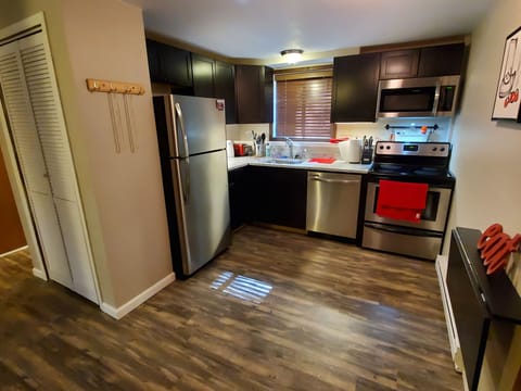 New kitchen fully equipped. Solid Quartz Countertops and Stainless appliances