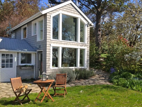 Southern exposure of the loft, toward the water.