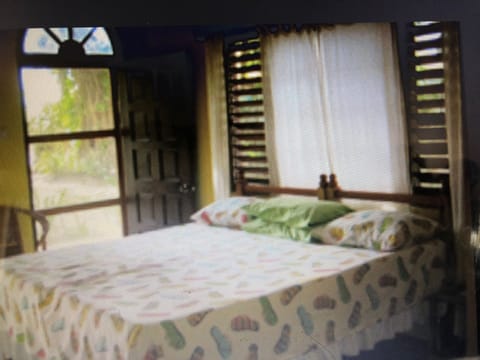 4 bedrooms, in-room safe, free WiFi, bed sheets