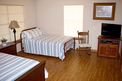 Bed sheets, wheelchair access