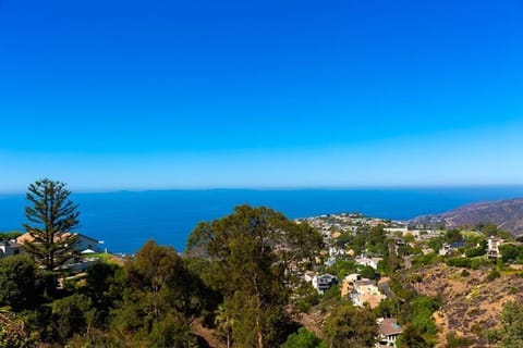 Panoramic Ocean Views