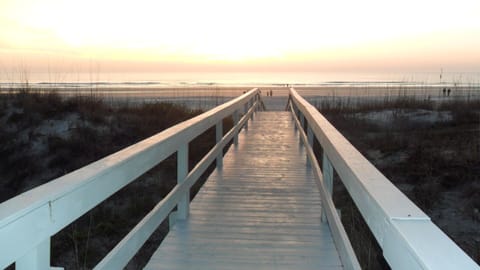 Beach/ocean view