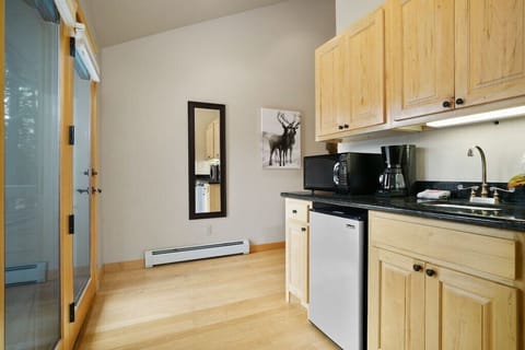 Kitchenette Between Bedroom 3 & 4