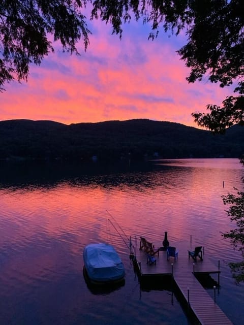 Beautiful Sunsets on the Lake!