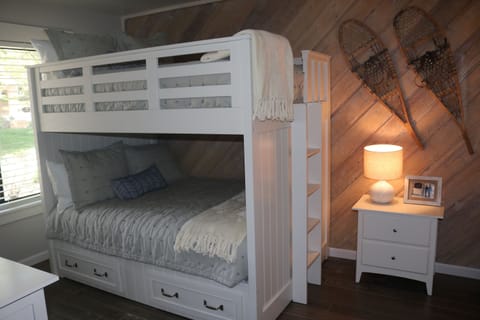 2nd bedroom: Full over full new (2020) Pottery Barn Bunk bed and bedding