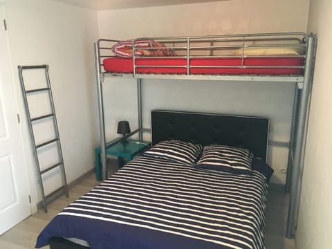 2 bedrooms, iron/ironing board, travel crib, free WiFi