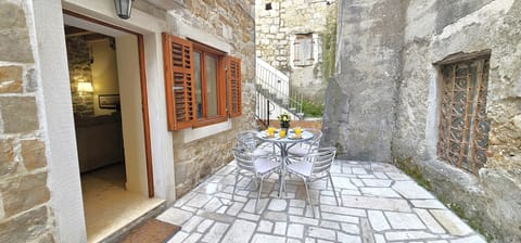 Oudoor terrace