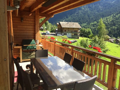 Outside dining with bbq