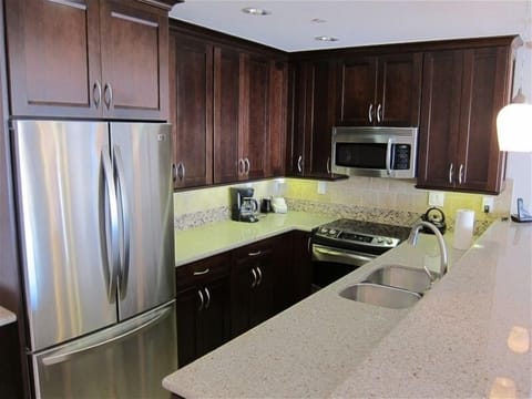 Fully Remodeled Kitchen with All the Amenities