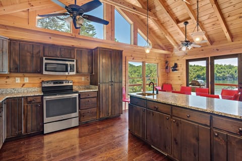 Everything you need for cooking for the entire family.