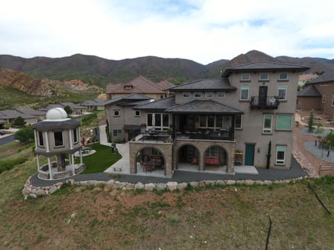 Lower Level Walkout and Studio Apartment with Observatory and backyard.