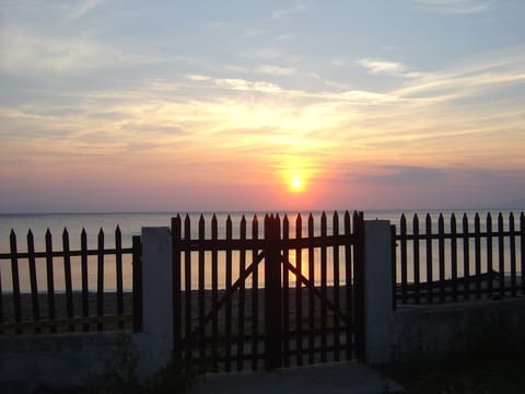 Spectacular view of sunset at your back door