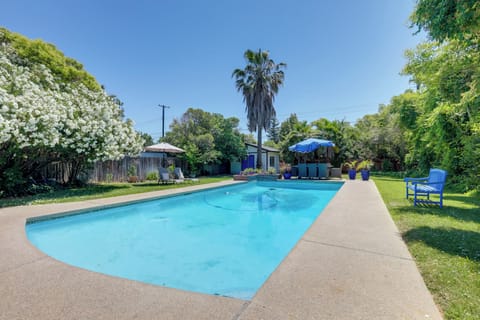 Sacramento Vacation Rental | 3BR | 2BA | 3 Steps Required | 1,772 Sq Ft