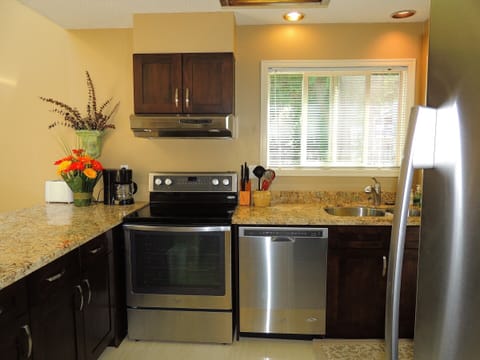 Full kitchen with top model stainless steel appliances