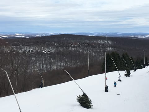 Snow and ski sports