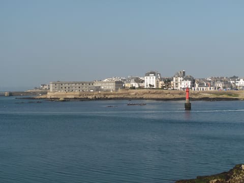 Beach nearby, sun loungers