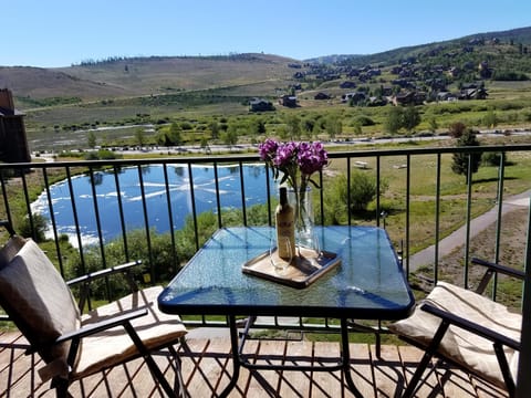 Picture yourself enjoying a summer day on the deck!