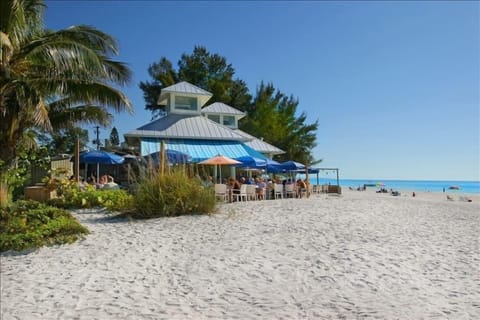 Sun loungers, beach towels